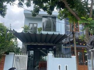 Bán đất tặng nhà 2 tầng lô góc đẹp nhất khu vực cảnh quan hồ sơn, đà nẵng  cơ hội đầu tư cực tốt