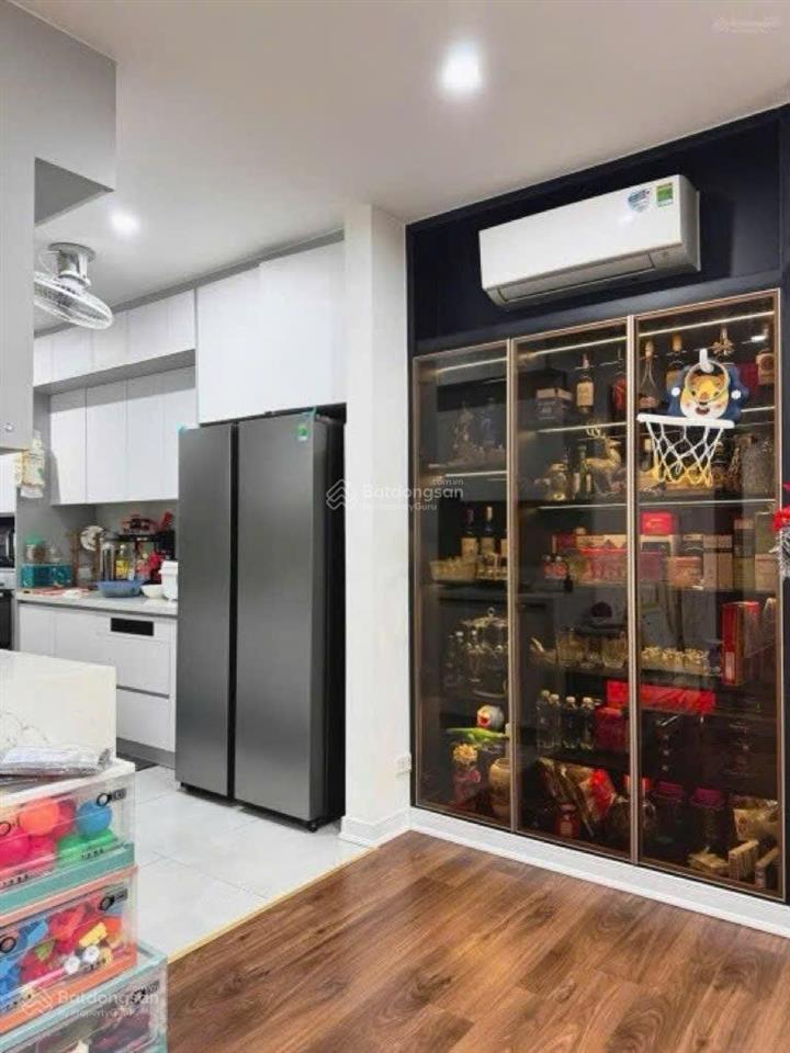 Chính chủ bán cc ở anland lakeview, 7,6 tỷ, 90m2, 3pn, 2wc, full nội thất, sẵn sổ