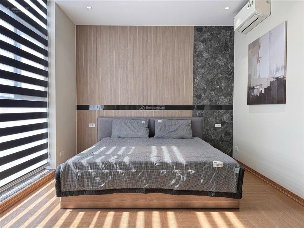 Chính chủ bán cc tại 90 nguyễn tuân, 7,5 tỷ, 72m2, 2pn, 2wc, nhà đẹp, sẵn sổ, full nt