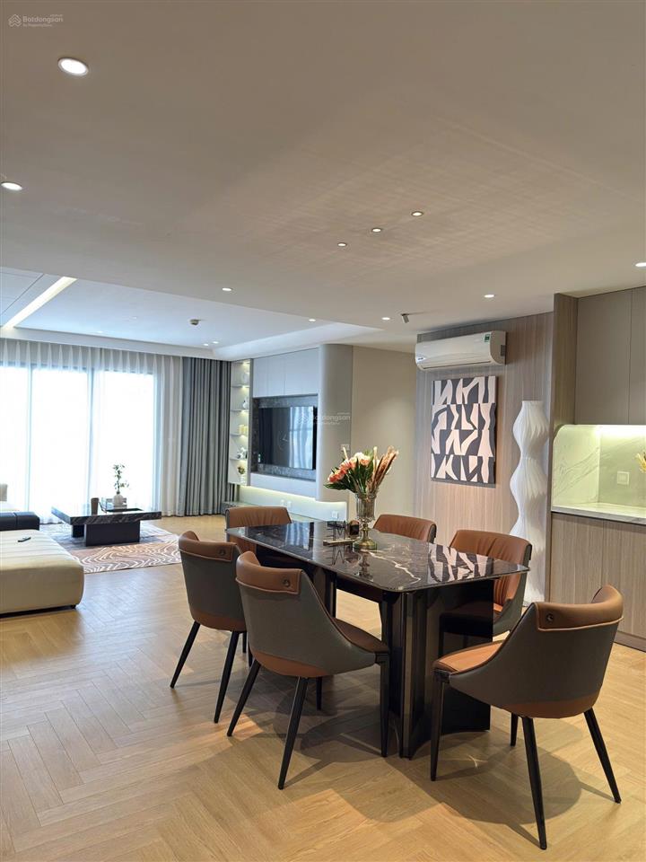 Chính chủ bán cc tại 90 nguyễn tuân, 7,5 tỷ, 72m2, 2pn, 2wc, nhà đẹp, sẵn sổ, full nt