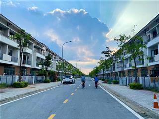 Hàng hiếm xuất hiện giá mềm bất ngờ mua là lời shophouse 120m2 centa riverside từ sơn