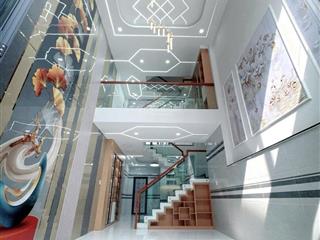 Nhà 5 tầng mới tinh  tổng 200m2  ngay hương lộ 2  giá chỉ 6.x tỷ