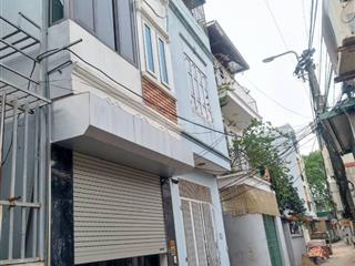 Bán nhà tại ngãi cầu, 4,2 tỷ, 31 m2, 3pn, 4wc, sổ đỏ đầy đủ, sát vách cấp 3 hđb, oto 7 chỗ đỗ cửa