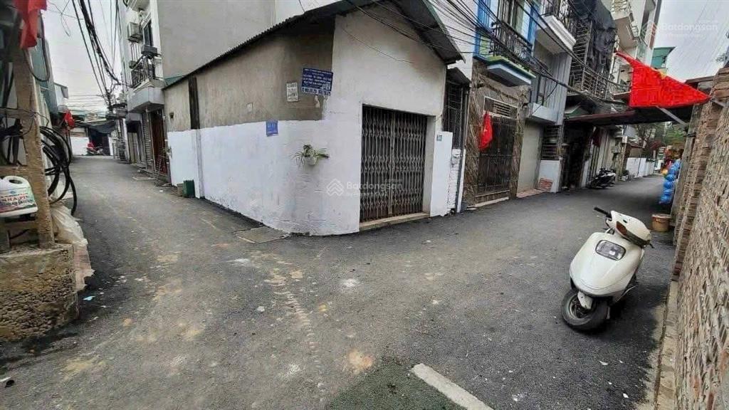 Bán đất lô góc 2 ngõ thông đều 3m 44m mặt tiền 10m sát vách geleximco khu d hơn 6 tỷ