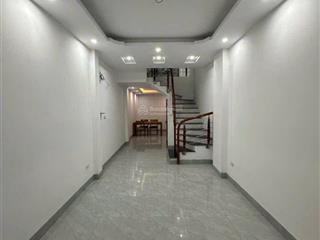 Bán nhà 4pn, 38m2, giá 5,35 tỷ tại yên lũng, an khánh, hà nội, oto vf3 đỗ cửa, ngõ thông, view hồ