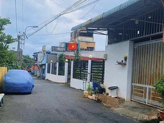 Nhà mặt tiền nguyễn văn tăng đường ôtô tránh nhau,sổ hồng riêng chỉ 4ty nhỉnh nhỏ
