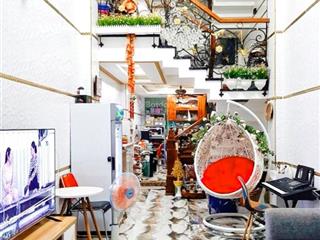 Nhà mới 5 tầng  ngay bình thới, lê đại hành  quận 11  xe hơi đậu cửa  giá chỉ 9, x tỷ