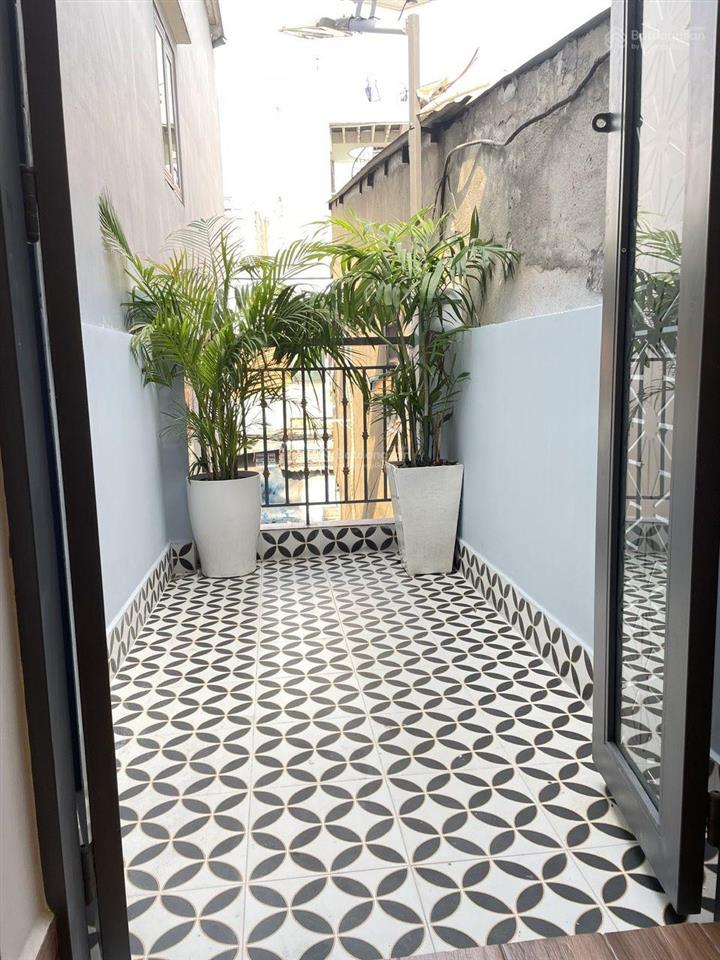 Nhà mới siêu đẹp lạc long quân  quận 11  nội thất cơ bản  dọn vào ở ngay  chỉ 4,98 tỉ