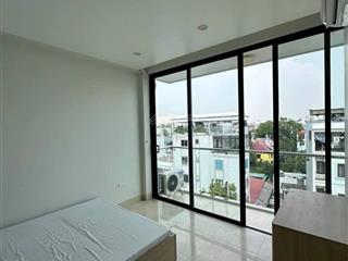 Cho thuê căn hộ ccmn mặt phố ngọc thuỵ, long biên. cạnh công viên, gần chờ ngọc thuỵ. giá 8tr/tháng