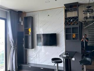 Giỏ hàng the pegasuite q8 giá đang rất tốt