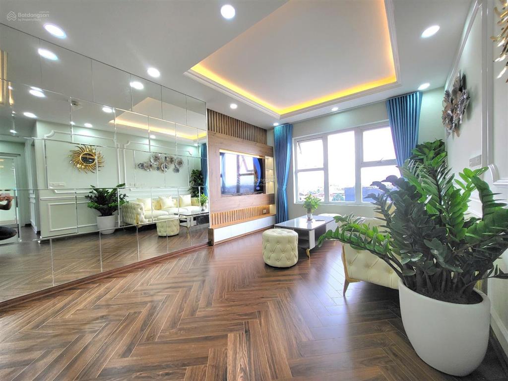 Chính chủ bán căn hộ 74.6m2 flc 418 quang trung 2n 2vs hơn 4 tỷ