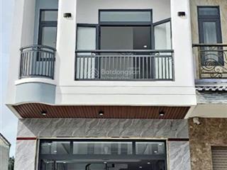 Ngộp tiền bán nhà mt 72m2(4x18m) đường số 10, tân quy, quận 7. giá chính chủ 4tỷ820. dọn vào ở liền