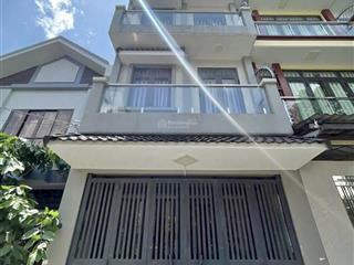 Chính chủ bán nhà huỳnh tấn phát, quận 7. giá 4tỷ13 /49,5m2(4,5x11m). đang cho thuê nguyên căn 18tr