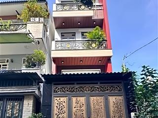 Siêu phẩm nơ trang long, bình thạnh. dt 70m2 (4x17,5m). ôtô đậu trong nhà, đường 6m