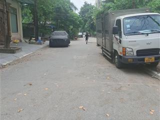 Bán biệt thự phân lô liền kề hồ tùng mậu 127,3m2 chỉ 39,9 tỷ0914 374 ***