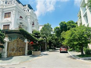 Bán gấp biệt thự tại kđt mới cầu giấy, 89 tỷ, 306.6 m2 0914 374 ***