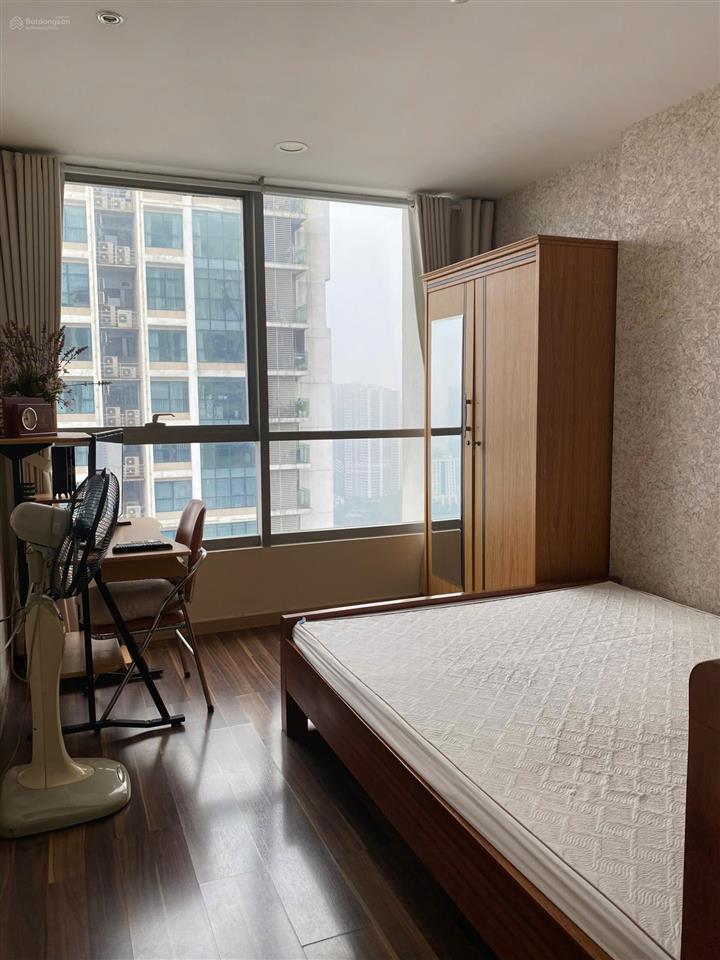 Chính chủ bán căn hộ diện tích 162m2, thiết kế 4pn, 3wc tại thăng long number one, cầu giấy, hà nội