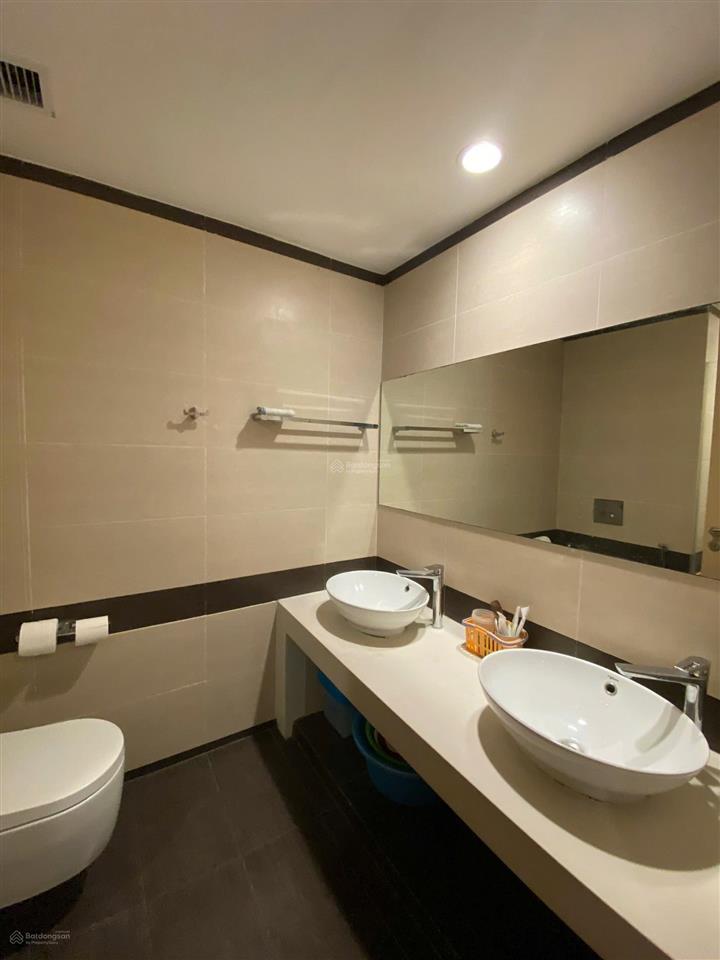Chính chủ bán căn hộ diện tích 162m2, thiết kế 4pn, 3wc tại thăng long number one, cầu giấy, hà nội