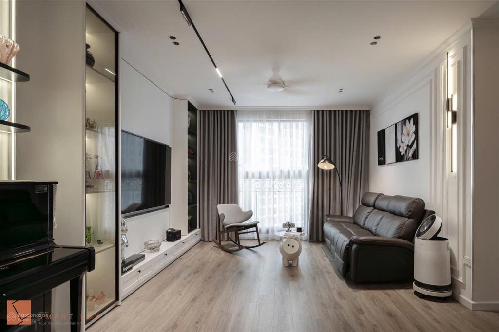 Em cần bán gấp căn hộ ecolife tây hồ, giá 100 tr/m2, diện tích 106.9m2, 3pn, 2wc, hướng bắc, nam