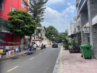 BIỆT THỰ XANH 4 TẦNG – 240M² – NGAY TRỊNH QUANG NGHỊ – CHỈ 24 TỶ