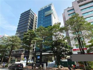 Toà building trung hoà dt 100m2x9t mt 7m, thang máy, pccc, mặt phố, vỉa hè đá bóng, dt 200tr/th