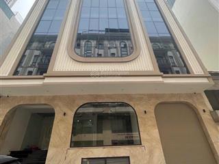 Toà building trung hoà , dt 105m x 8t , 1 hầm , mt 7,4m , thang máy, pccc, vỉa hè đá bóng, dt 205tr