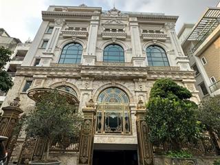 Biệt thự trung yên, dt 275m2 x 5t mt 14m, vỉa hè rộng, lô góc, đường trước nhà rộng 8m, dt 165tr