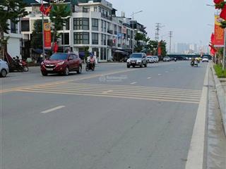 Phân lô bùi huy bích, hoàng mai, 40m2 5t, mt 4m, 10 tỷ, ô tô, gần quận ủy, sổ vuông.  0397 194 ***