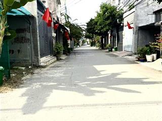 Chỉ 4 tỷ nhỉnh, nhanh mới kịp, kế global city đường nhựa 7m, nhà đẹp 2 tầng btct, sổ hoa hậu