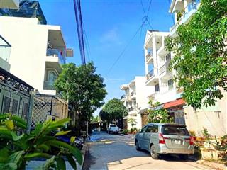 Chdv  nguyễn duy trinh  gần đỗ xuân hợp  16phòng  9tỷ tl