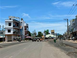 Bán đất bình châu mặt tiền ven biển . cách chợ 200m .gần trường học,khu hành chánh xã