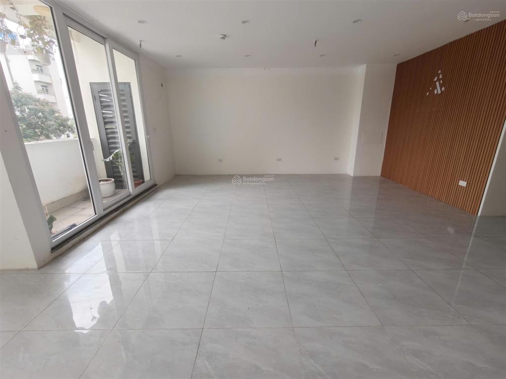 Chính chủ cần bán 2 căn shophouse khối đế chung cư eurowindow river park, sổ lâu dài, đã hoàn thiện