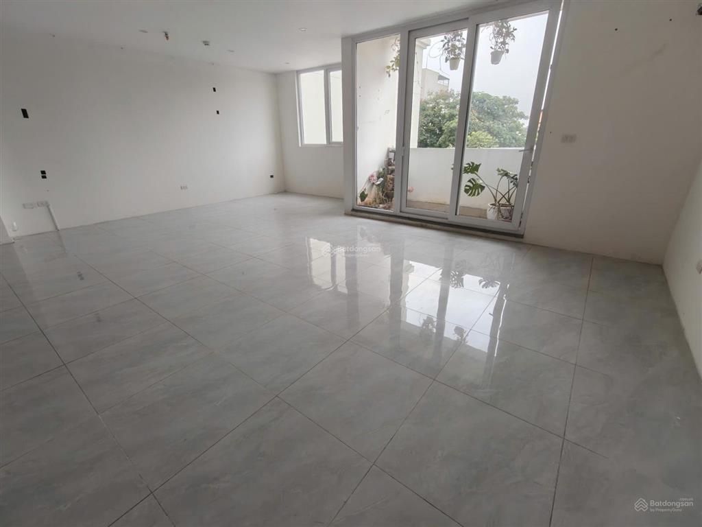 Chính chủ cần bán 2 căn shophouse khối đế chung cư eurowindow river park, sổ lâu dài, đã hoàn thiện