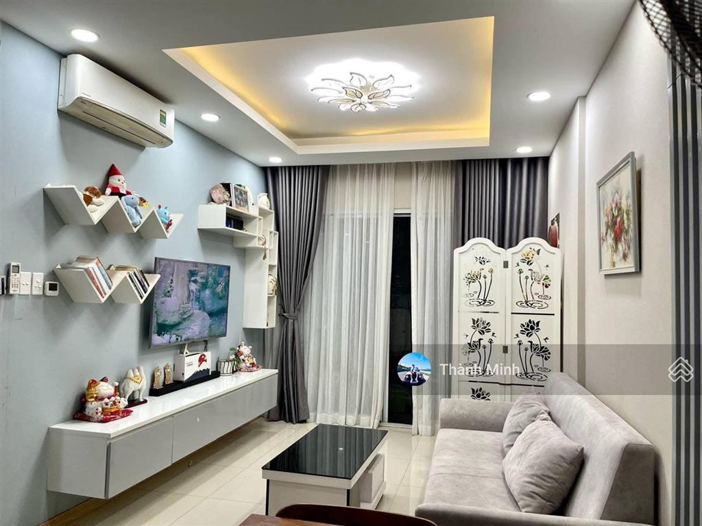 Chính chủ cần bán căn hộ luxcity quận 7 dt 68m2 2pn 2wc giá 1 tỷ 860 nội thất đầy đủ view thành phố