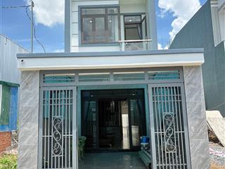Nhà bình chánh diện tích 106m2