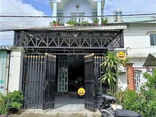 Bán nhà 950tr trịnh quang nghị, hưng long, bình chánh, dt 5x18m