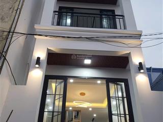 Cần bán ngôi nhà 1 trệt 1 lầu 59m2 sổ hồng riêng, hoàn công. khu vực phạm văn hai, bình chánh