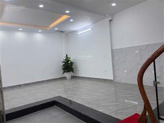 Bán siêu gấp nhà đẹp phố đội cấn dt 41m2 giá 8 tỷ 88