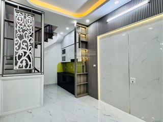 Bán siêu gấp nhà đẹp phố đội cấn dt 24m2 giá 5 tỷ 7
