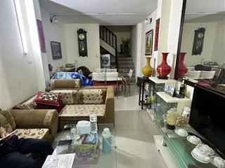 Bán siêu gấp nhà phố đội cấn dt 39m2 giá 7,8 tỷ
