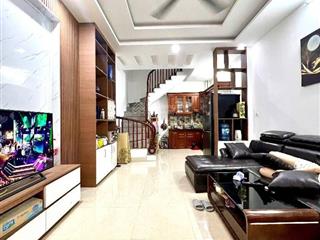 Bán nhà đẹp phố triều khúc dt 30m2, giá 6,7 tỷ