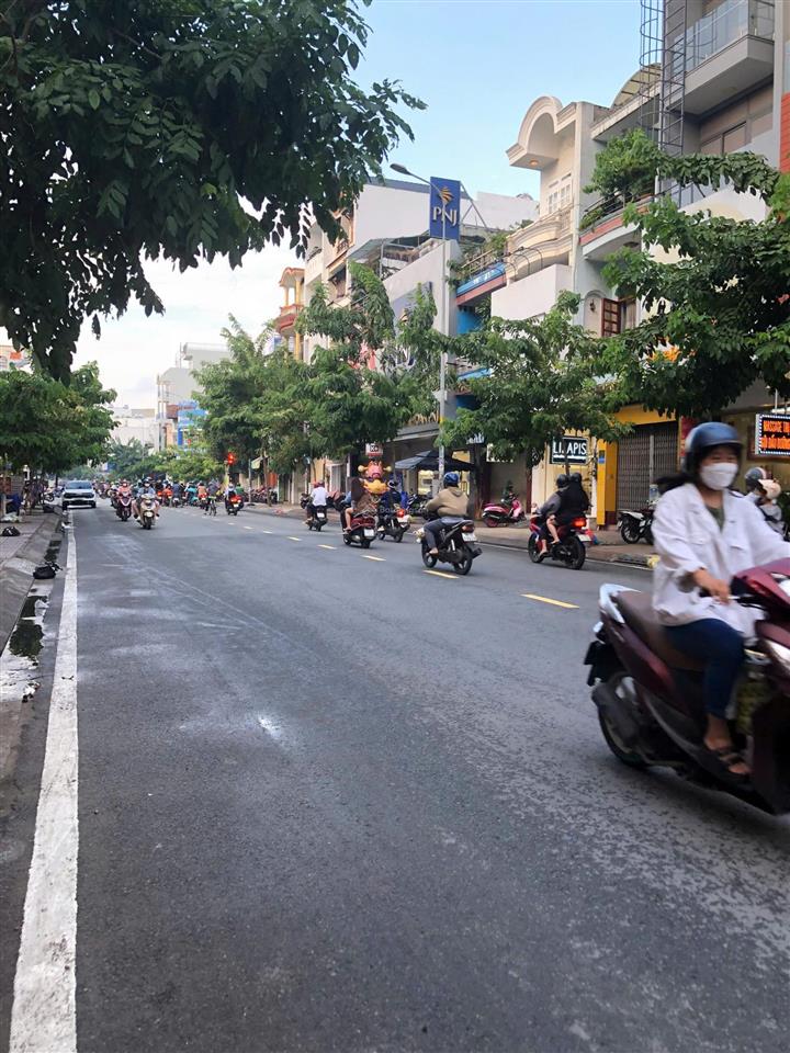 Bán biệt thự nguyễn cửu đàm dt 16x30m, nở hậu 21m, cn 500m², giá 51 tỷ tl