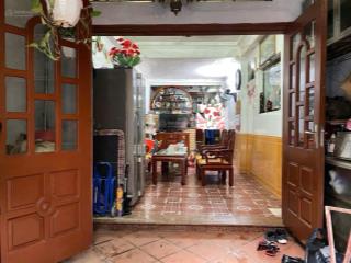 Bán nhà đẹp  phạm văn đồng  ô tô đỗ cửa  37m2, chỉ 7.7 tỷ