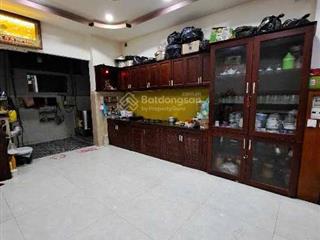 Bán nhà riêng tại thị trấn hóc môn, 8 tỷ vnd, 60 m2, 6pn, 4wc, giá cực chất, uy tín