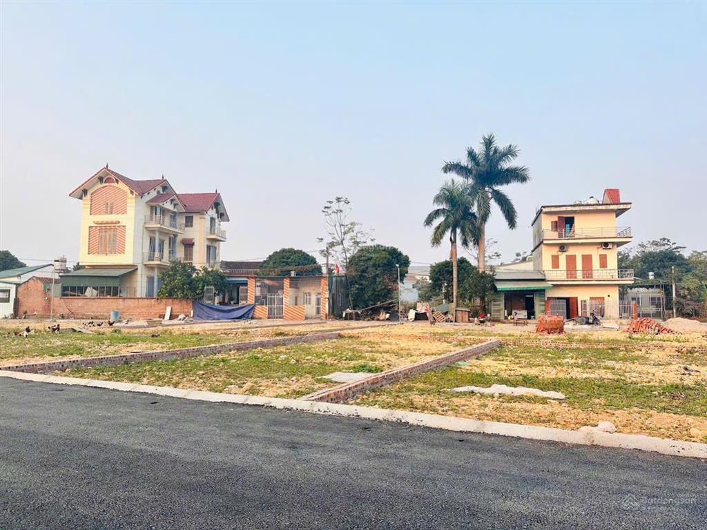 Lô góc 2 mặt tiền đất phú cát khu công nghệ cao hòa lạc giá rất tốt