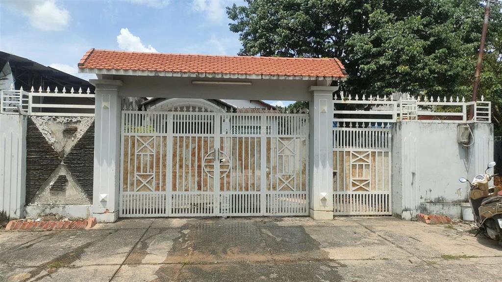 Nhà đẹpgiá bèodt 342m, có 50 thổ cưgiá 4 tỷ  phước thái, long thành