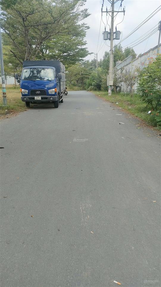 Bán nhà thung lũng xanh  an phước dt 108m, full thổgiá 2,7 tỷlong thànhđồng nai