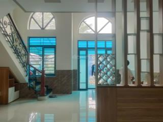 Bán nhà thung lũng xanh  an phước dt 108m, full thổgiá 2,7 tỷlong thànhđồng nai