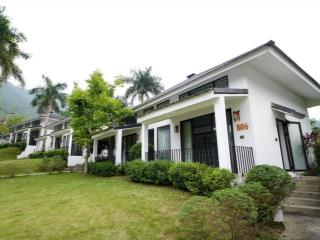 Bán nhanh biệt thự nằm trong quần thể resort hasu village  sẵn nhà sẵn sổ  bàn giao full nội thất