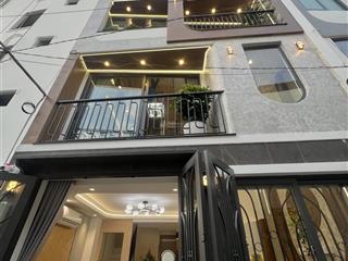 Nhà mới full nội thất 5 tầng hiện đại gần trường học vài bước ra xe hơi tránh giá hơn